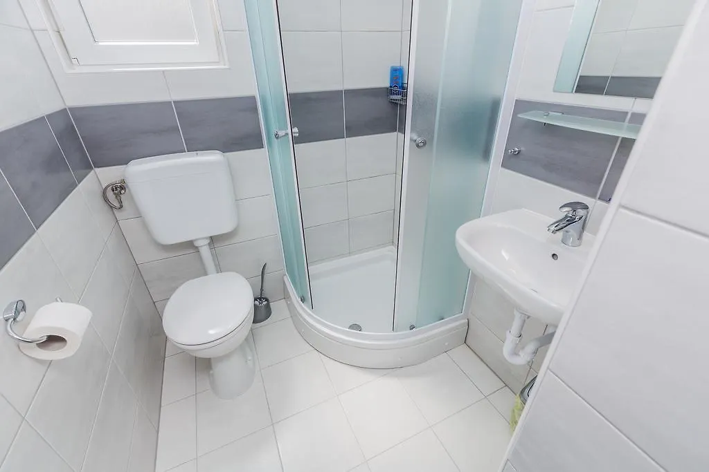 Guesthouse Jet Kastela 3*,  Croatia