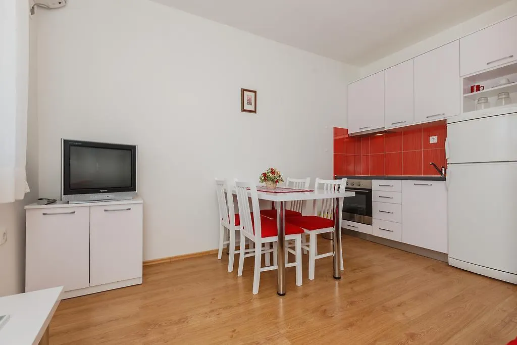 Guesthouse Jet Kastela 3*,  Croatia