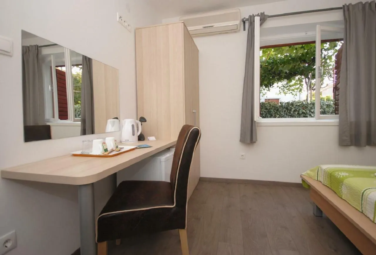 *** Guest house Guesthouse Jet Kastela Croatia