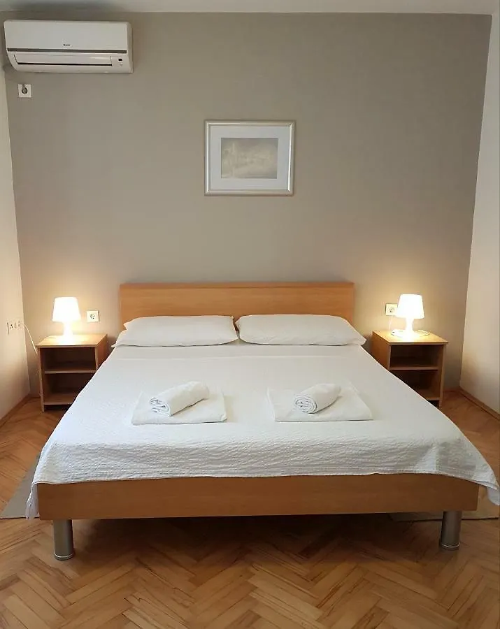 Guesthouse Jet Kastela Croatia